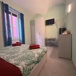 לינה וארוחת בוקר La Rosa Dei Venti 4*
